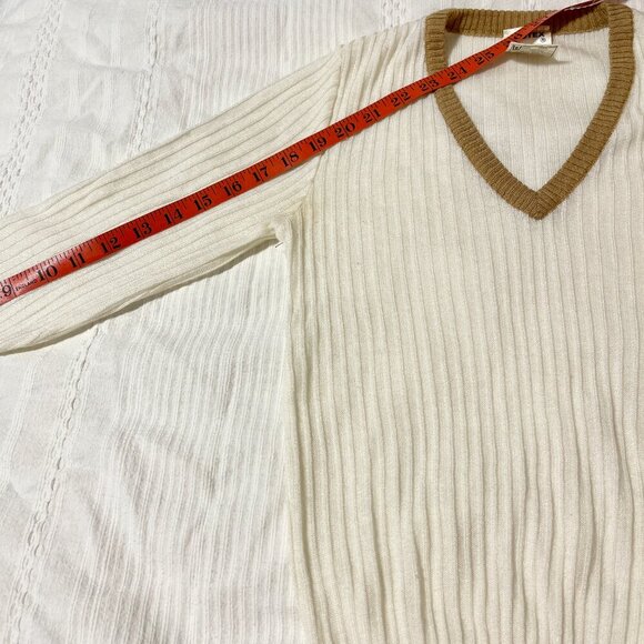 Vintage Dodtex Trim V-Neck Embroidered Bird Sweater Cream & Tan –  M - Picture 9 of 9